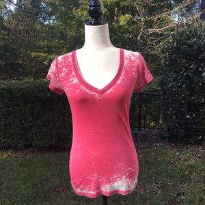 ⭐️Vintage “Well Worn”comfy soft faded vneck Tshirt